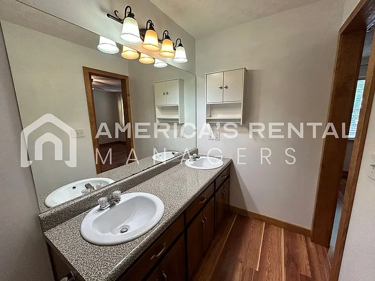 67 Wilson Way — Photo 15