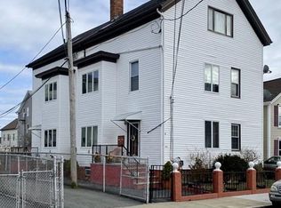 68 Foster St, Fall River, MA 02721