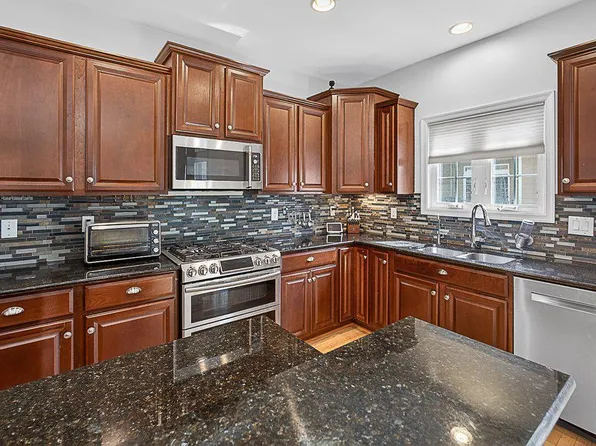 3926 Liesfeld Pl, Glen Allen, VA 23060