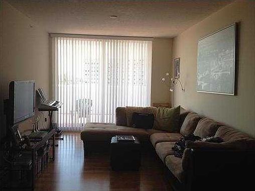 4th image of 3020 NE 32nd Ave APT 414
