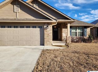 239 Black Creek Trl, Odenville, AL 35120