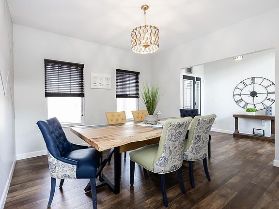 4th image of 505 Grand Cove Ct
