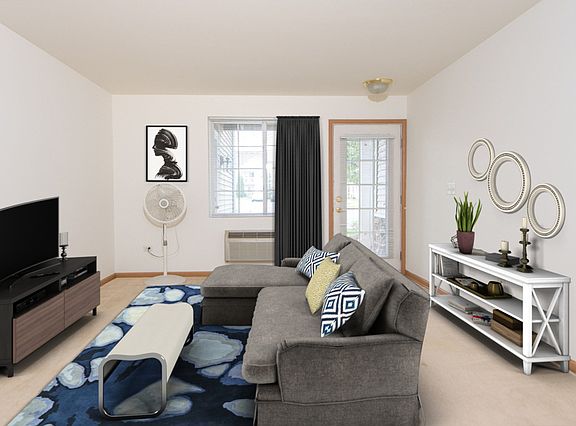 3rd image of 1205 Silverstone Dr #0