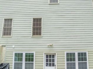 156 Plantation Trce #A, Woodstock, GA 30188