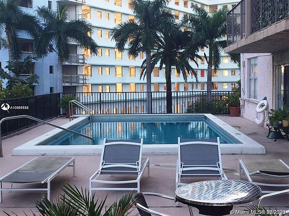 3rd image of 899 West Ave APT 6A
