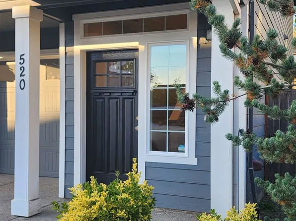 520 S Columbia St, Newberg, OR 97132