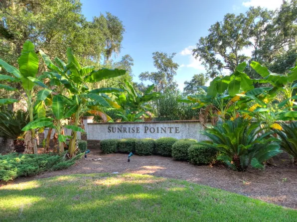 117 Sunrise Dr, Saint Simons Island, GA 31522