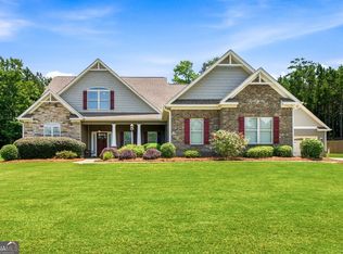 222 Thyme Leaf Way, Locust Grove, GA 30248