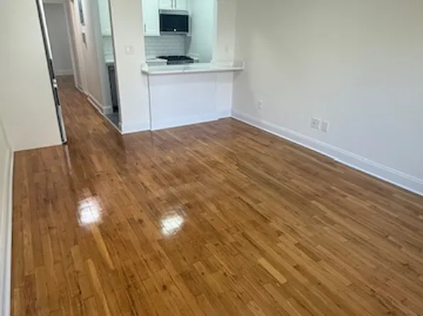 405 East 82nd Street image 4 of 9