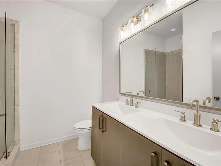 900 Brees Ct NW — Photo 6