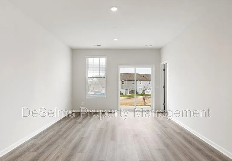 431 Alcott Way — Photo 16