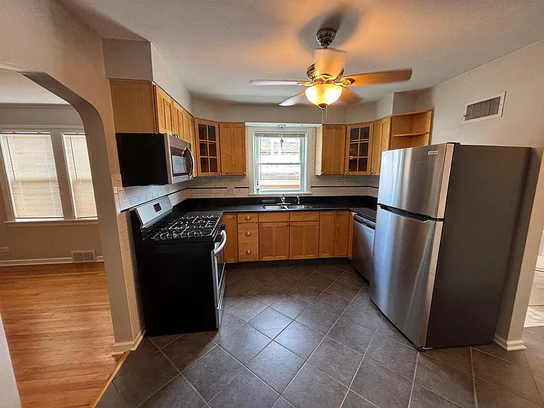 2134 N Harlem Ave #1 — Photo 3
