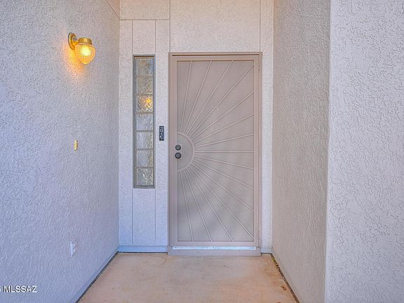 5th image of 3120 Golden Eagle Dr
