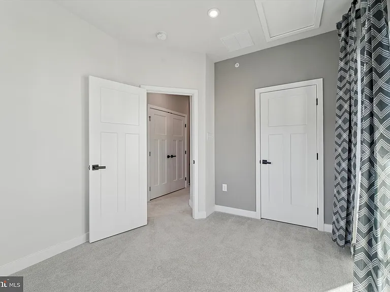 122 Arcadia Way — Photo 19