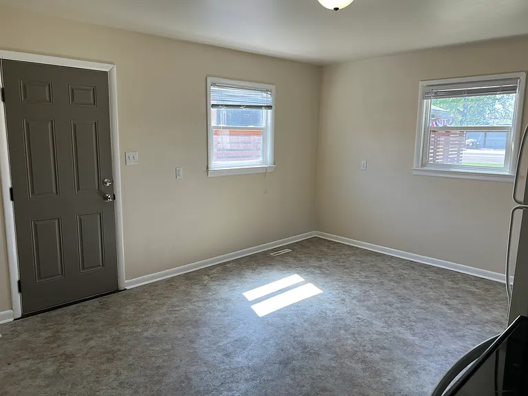 838 13th St #1 — Photo 3