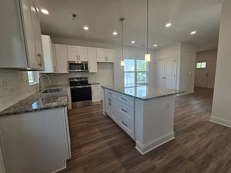 203 Benfield Rd — Photo 7