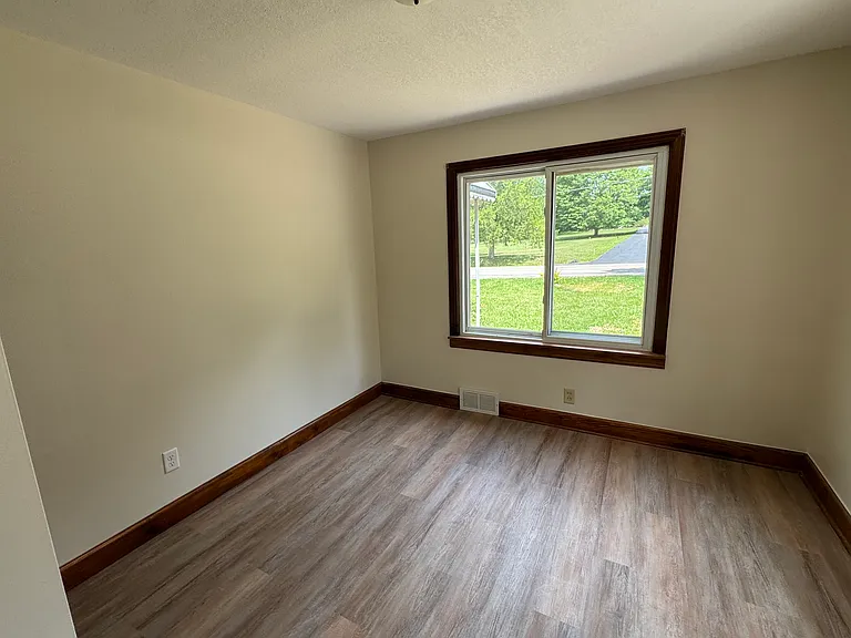 6173 N McKinley Rd #1 — Photo 14