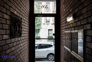 Rented by LC Lemle Real Estate Group