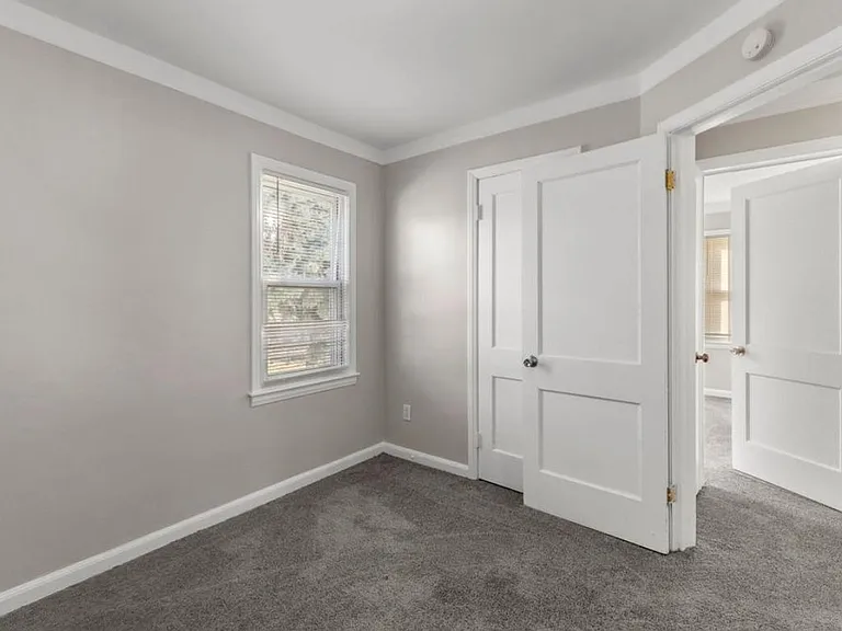 3511 Monroe St — Photo 3