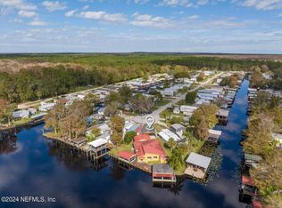 160 Smith Ln, Satsuma, FL 32189