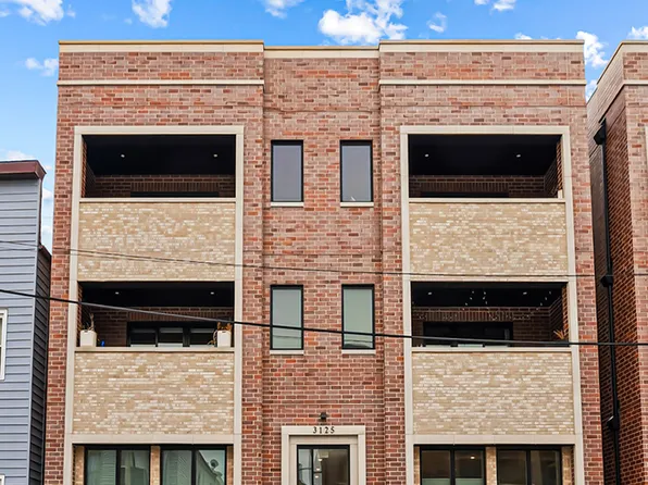 3125 N Clybourn Ave #2N, Chicago, IL 60618