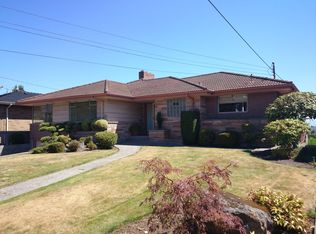 3212 37th Ave SW, Seattle, WA 98126