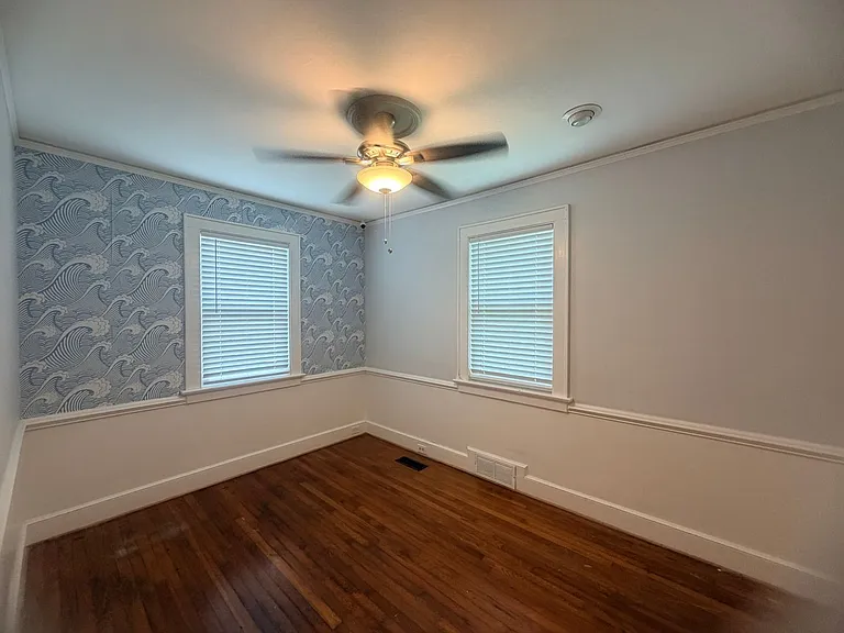 1552 Sunnyside Dr — Photo 12