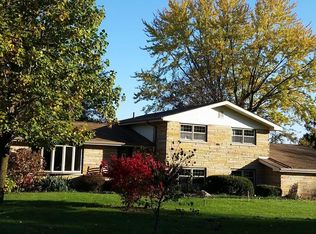 371 Pleasantview Dr, New Castle, IN