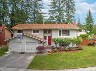 17552 157th Pl SE, Renton, WA 98058