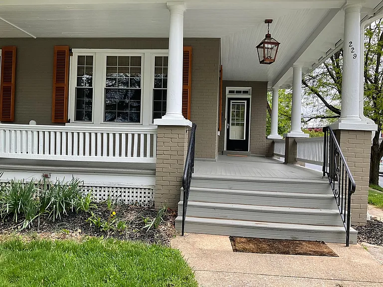 229 Cocoa Ave — Photo 1