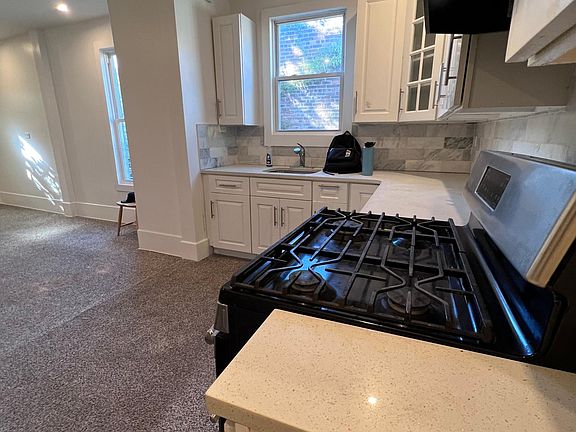 2nd image of 360 E 168th St