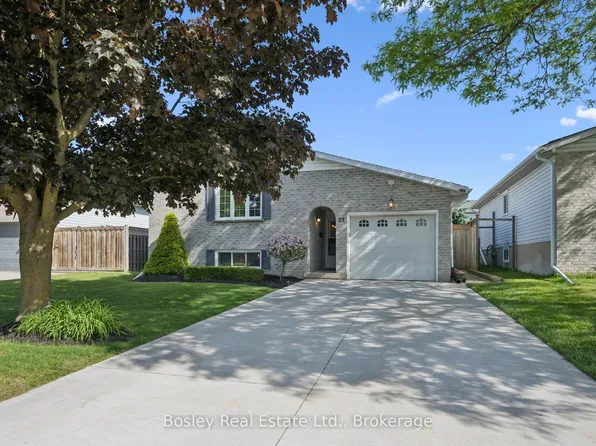 23 Memory Ln, Cambridge, ON N3C 3X7
