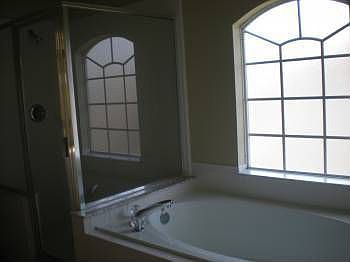 3rd image of 15001 Lake Azure Dr