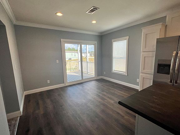 5th image of 11085 Pine Acre Trails Blvd #14SQ3S