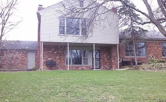 4th image of 35727 Old Homestead Dr