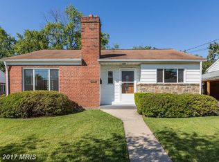 8106 Hammond Ave, Takoma Park, MD 20912