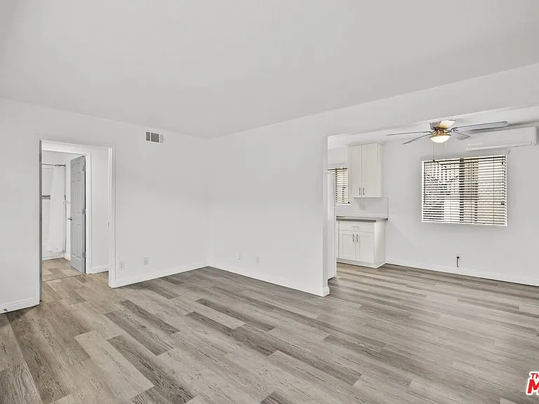 1556 W 227th St #1 — Photo 3