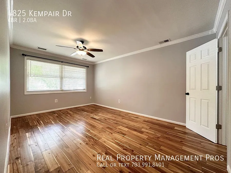 Single Family Home w/ Fenced in Yard! — Photo 4