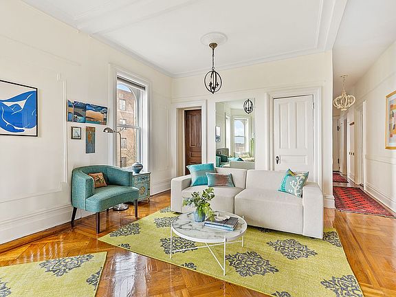 3rd image of 152 Prospect Park W APT 4B