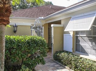 5322 Charmes Ct #18, Sarasota, FL 34235
