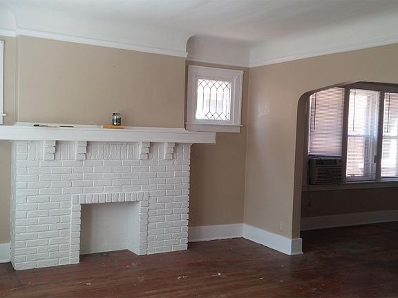 5th image of 966 Beaconsfield Ave