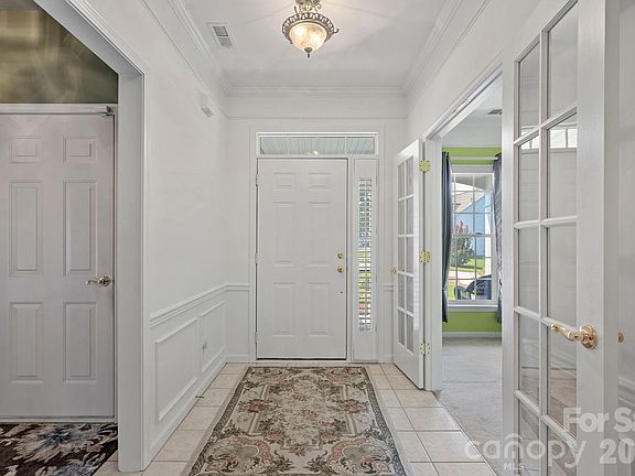 5th image of 6601 Warbler Wood Ct
