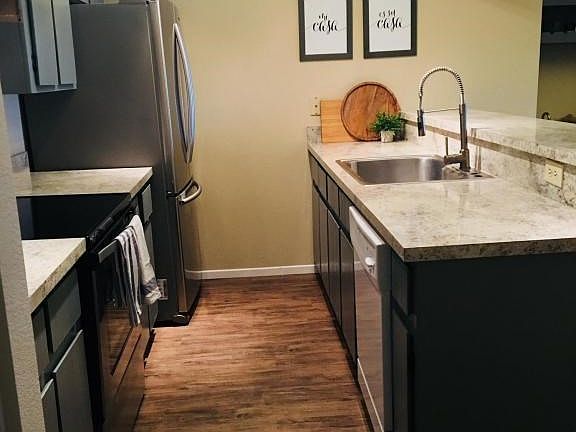 7777 E. Main Street # 164 - KITCHEN