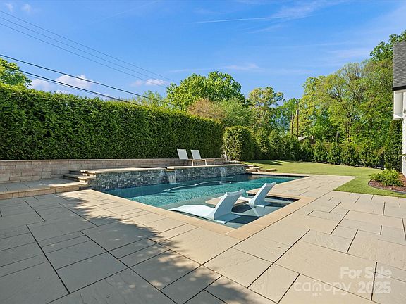 4th image of 6700 Folger Dr