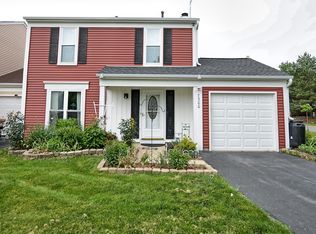 7300 Trent Rd, Downers Grove, IL 60516