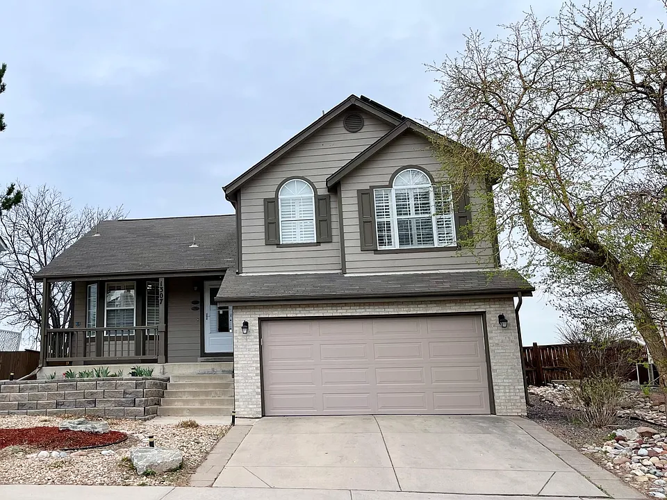 1307 Sunnyside St