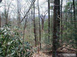 R 9 Cherokee Trce, Cashiers, NC 28717