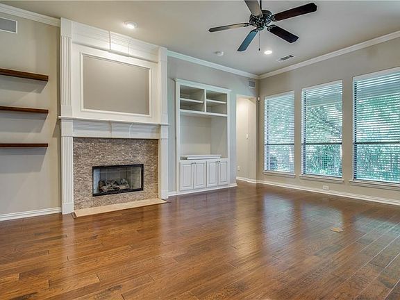 3rd image of 608 Ashleigh Ln