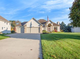 2073 Leisure Blvd, Holland, MI 49424