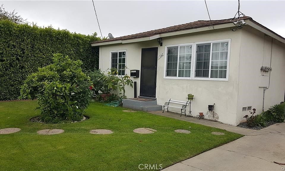 1st image of 1562 W 226th St